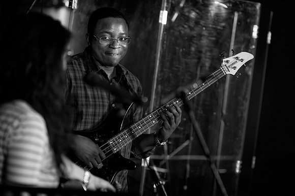 20150416-editorial-christian-band-practice-at-rivers-edge-church-0014
