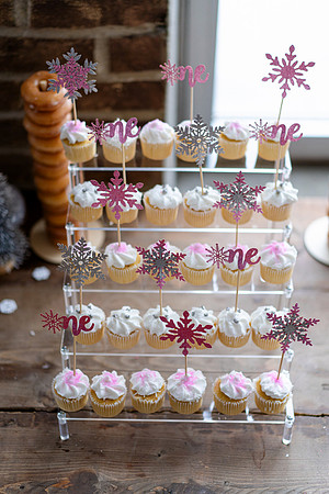 momentura-studio-montreal-wedding-photographer-hannah-onederland-birthday-anniversary-partymania-13