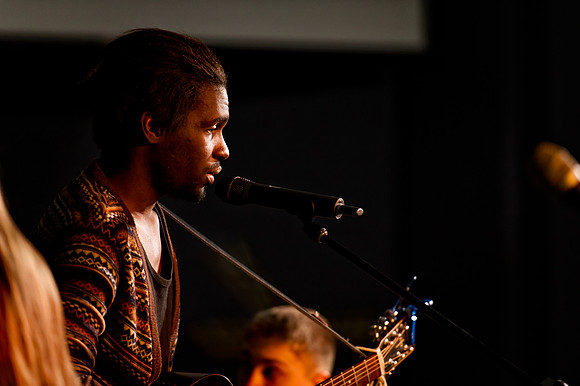 20150416-editorial-christian-band-practice-at-rivers-edge-church-0013