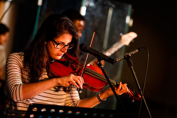 20150416-editorial-christian-band-practice-at-rivers-edge-church-0016