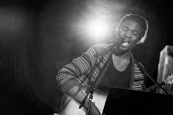20150416-editorial-christian-band-practice-at-rivers-edge-church-0034